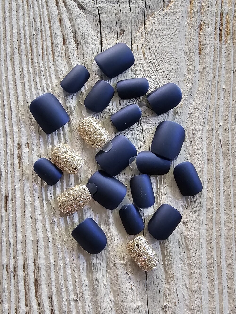 imPRESS No Glue Press-On Nails